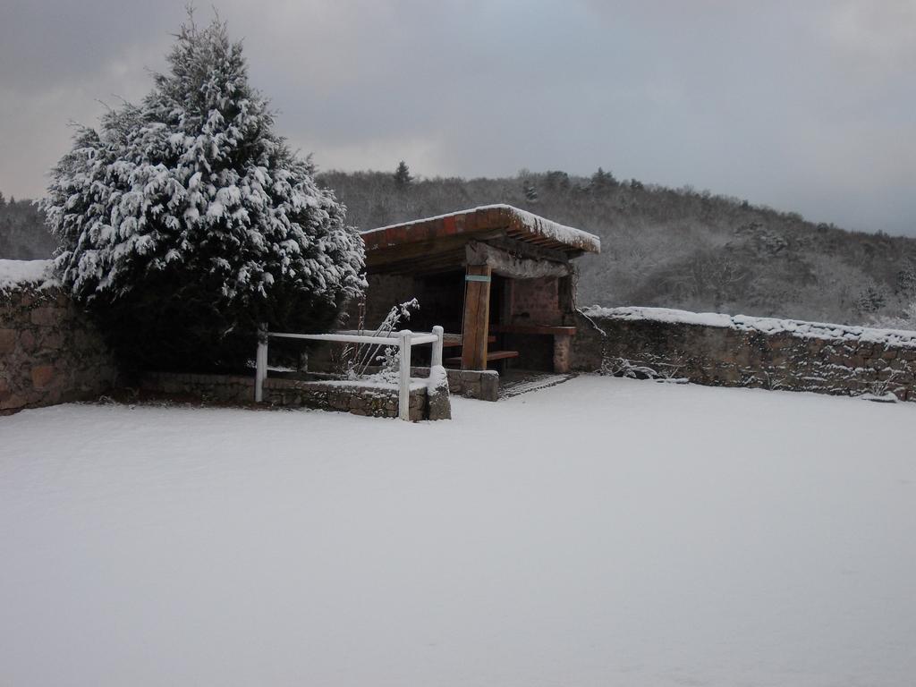 Domaine De Clermont Bed and Breakfast La Roche-en-Brenil Εξωτερικό φωτογραφία